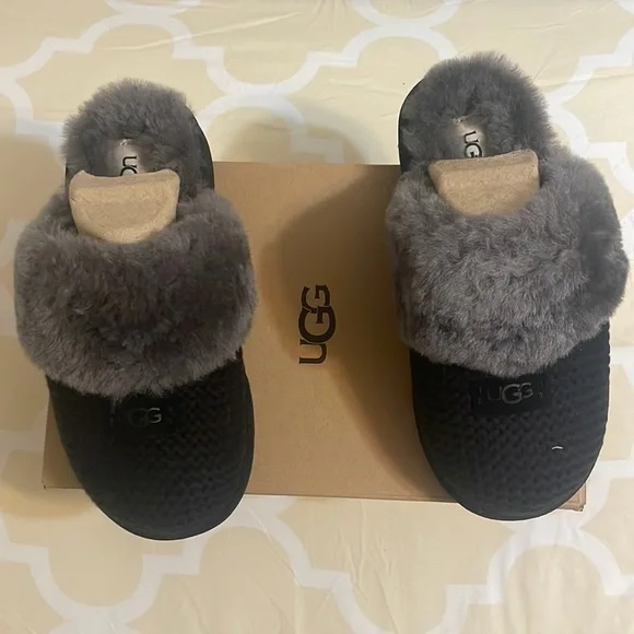 UGG Cozy Knit Genuine Shearling Slipper Women